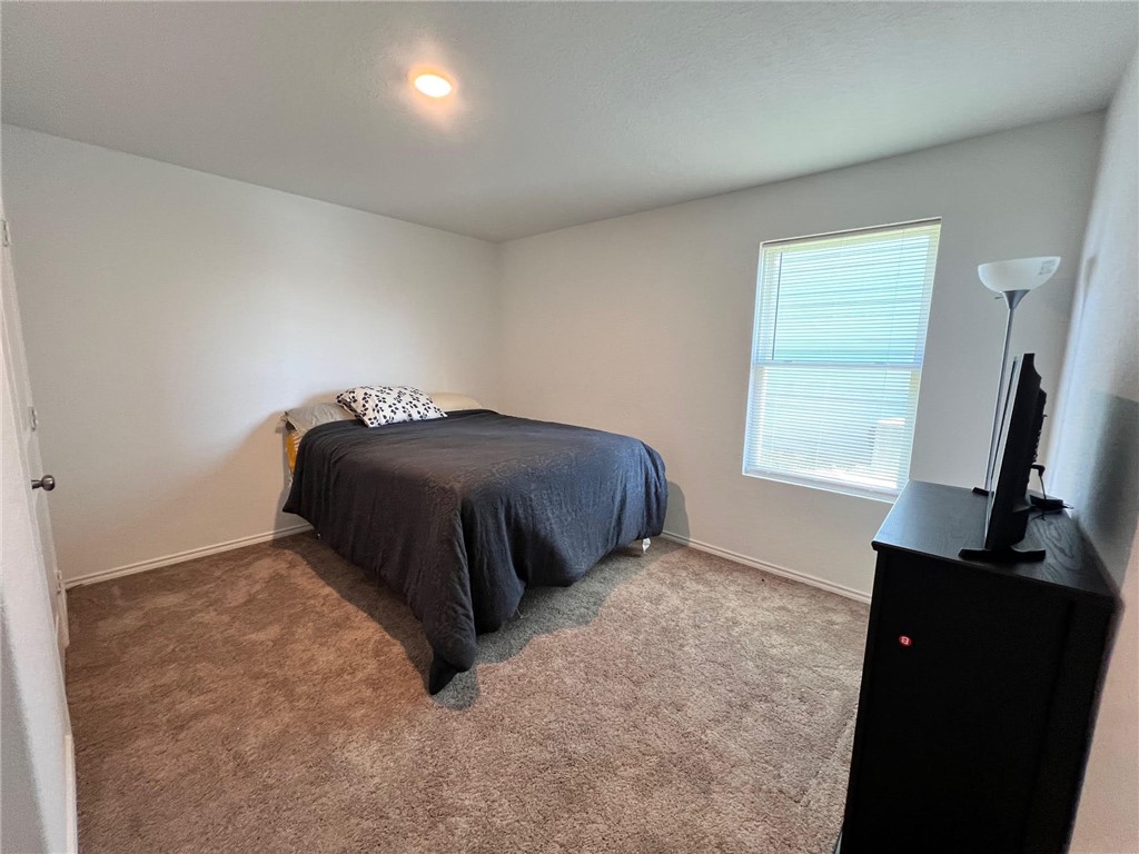 2722 Winterfell St Property Photo 14