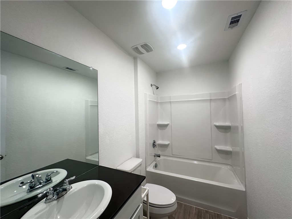 2722 Winterfell St Property Photo 26