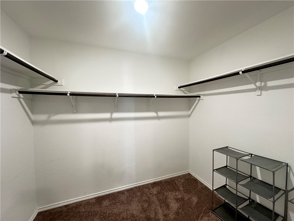 2722 Winterfell St Property Photo 31