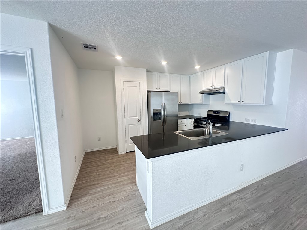 2722 Winterfell St Property Photo 34