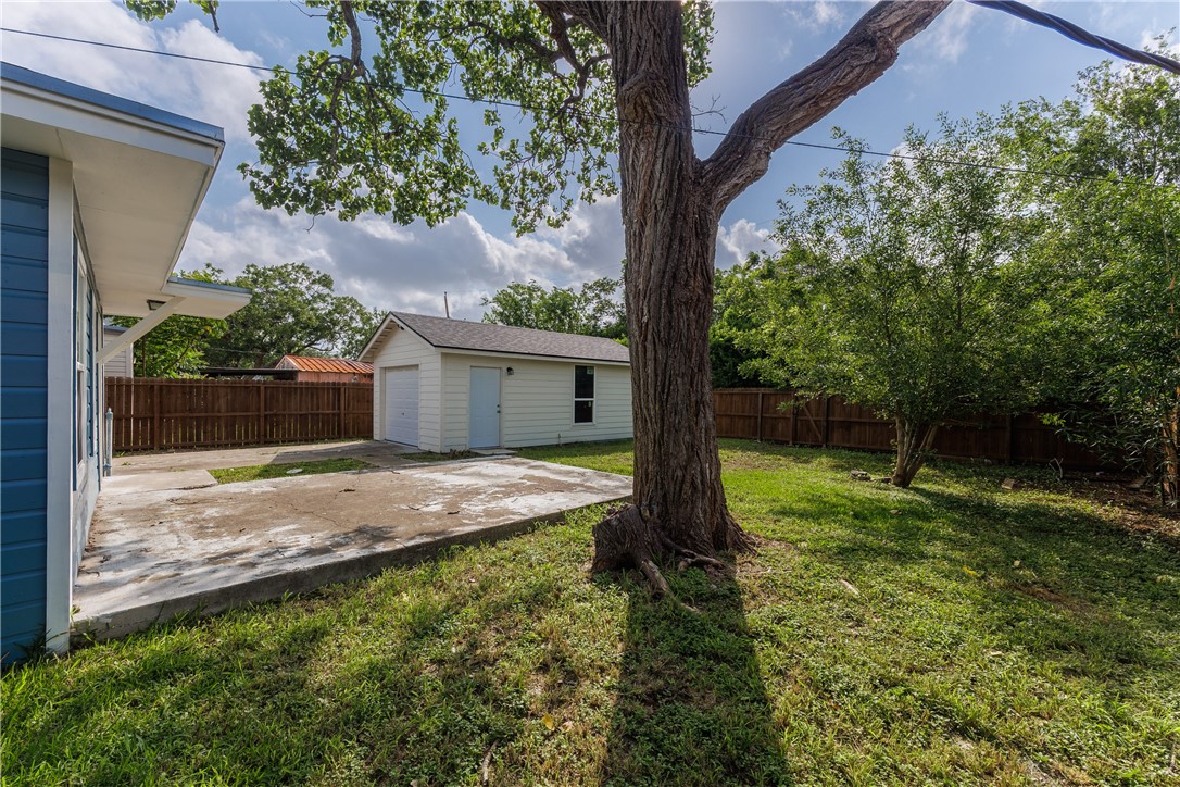 434 Dixon Dr Property Photo 34
