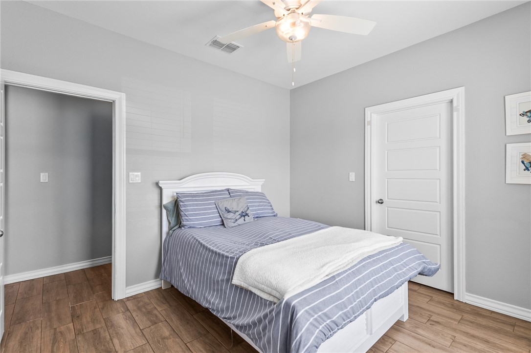 6730 Keyan Dr Property Photo 19