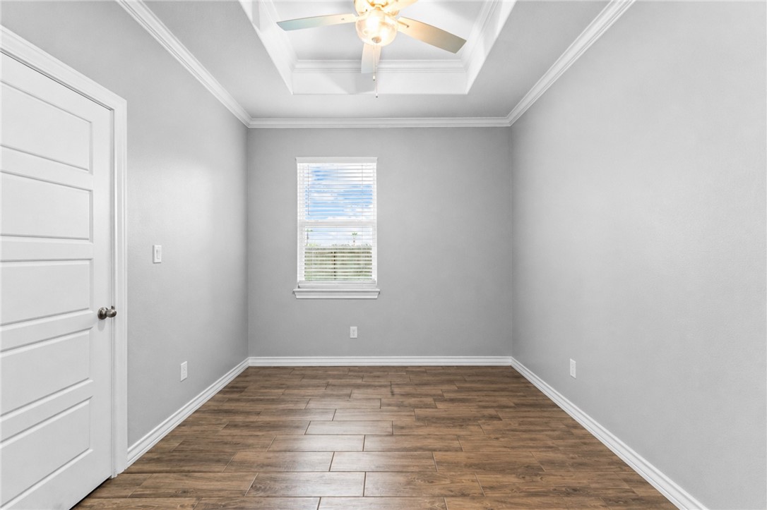 6730 Keyan Dr Property Photo 25