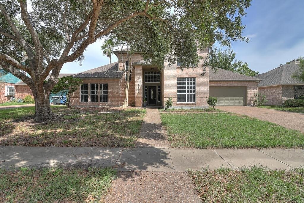 7810 Duchess St Property Photo 1