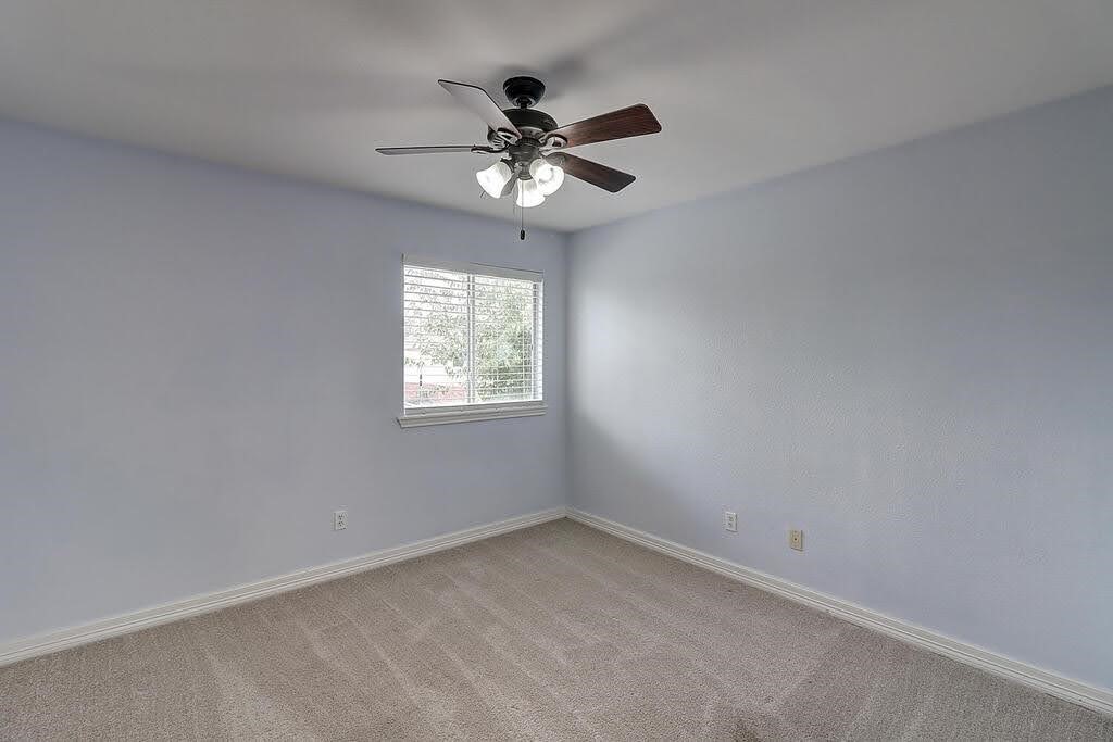 7810 Duchess St Property Photo 32