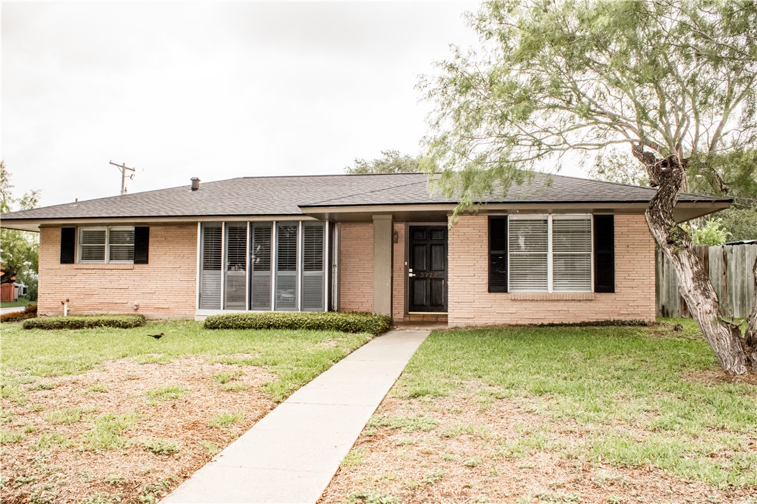 3722 Pope Dr Property Photo 1