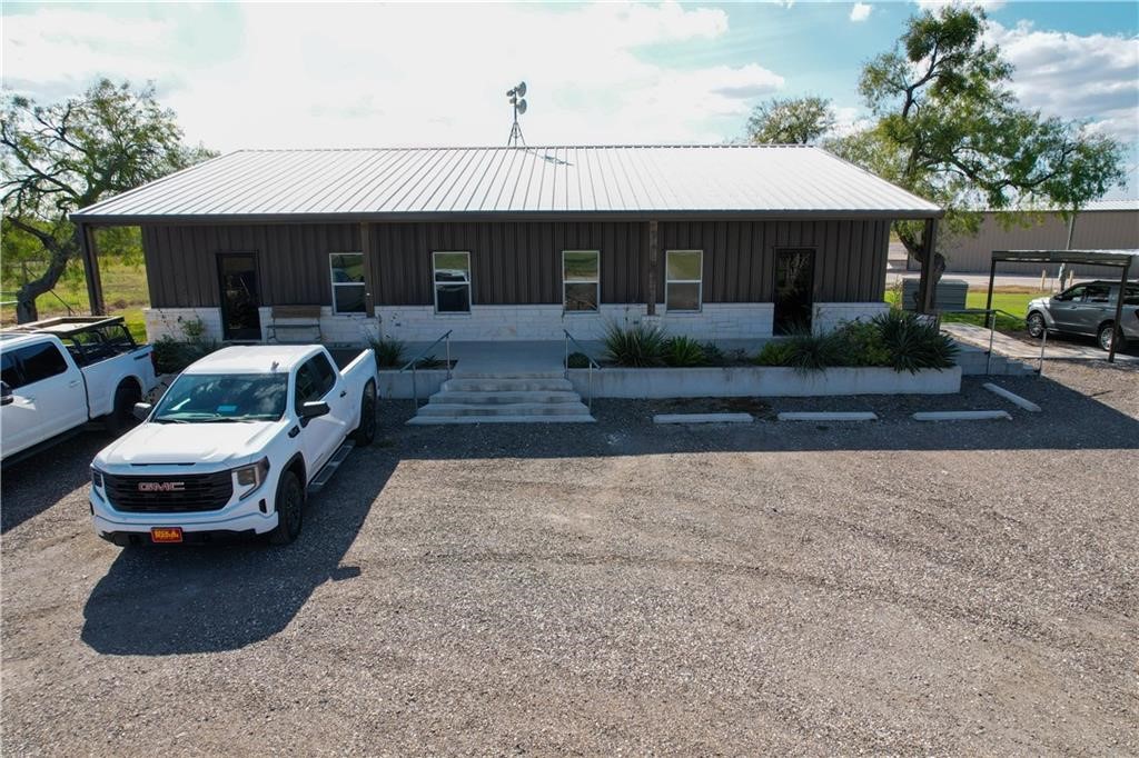 15039 Highway 181 Property Photo 1
