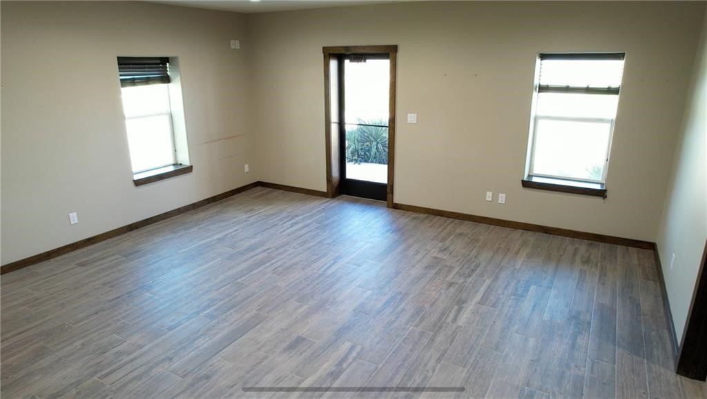 15039 Highway 181 Property Photo 6
