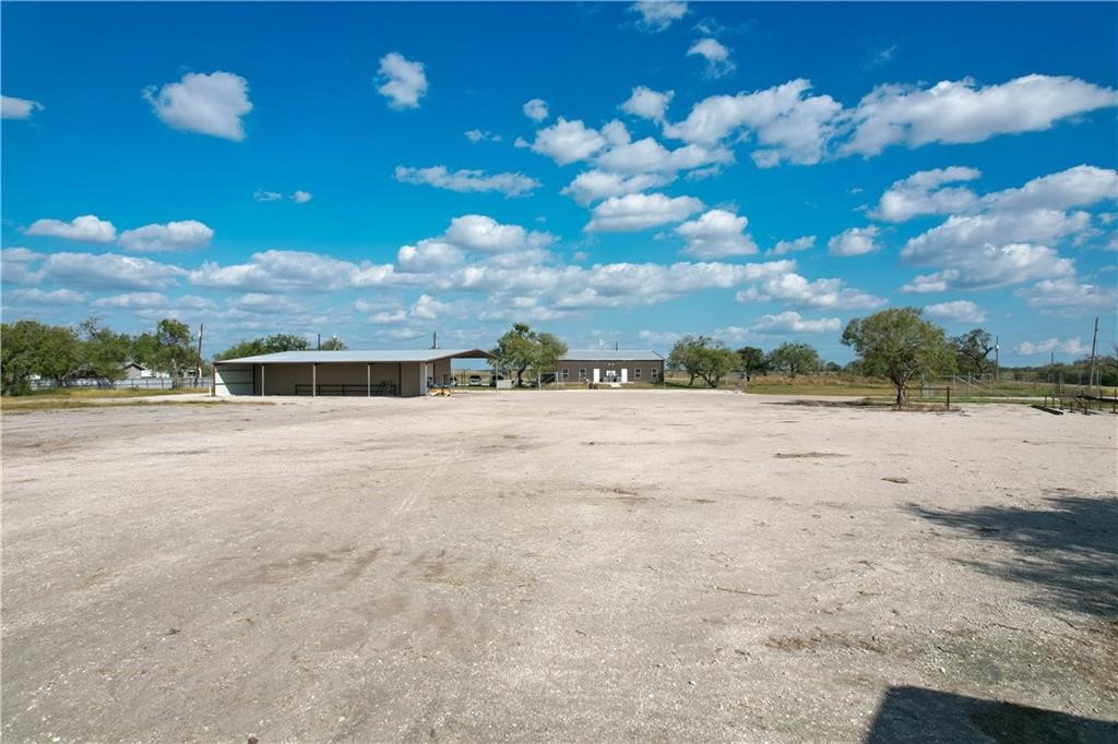 15039 Highway 181 Property Photo 10