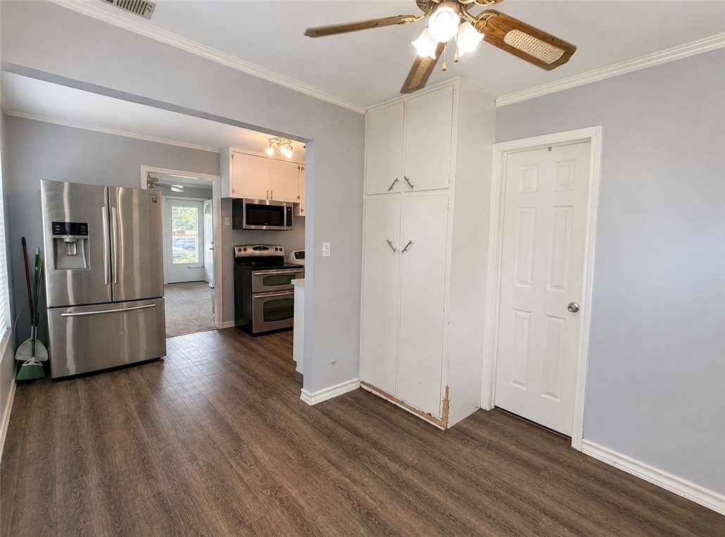 4649 Cheryl Dr Property Photo 6