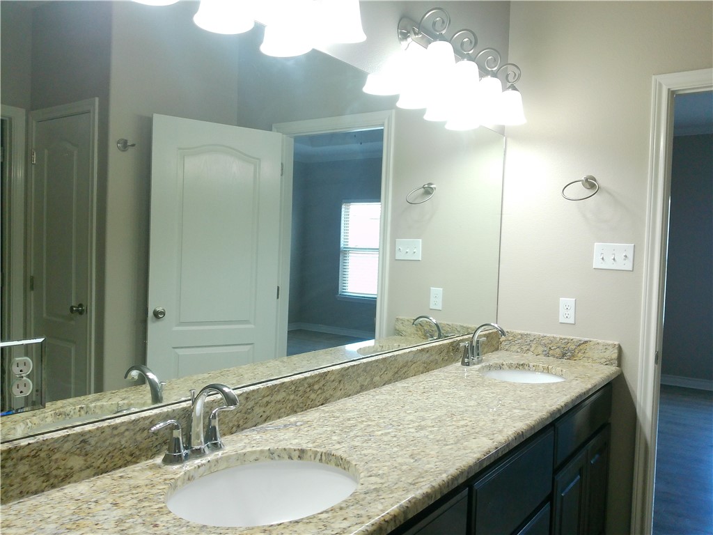 1117 Sambar Property Photo 10