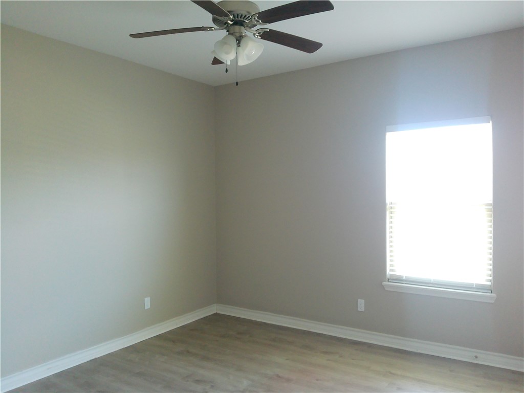 1117 Sambar Property Photo 13