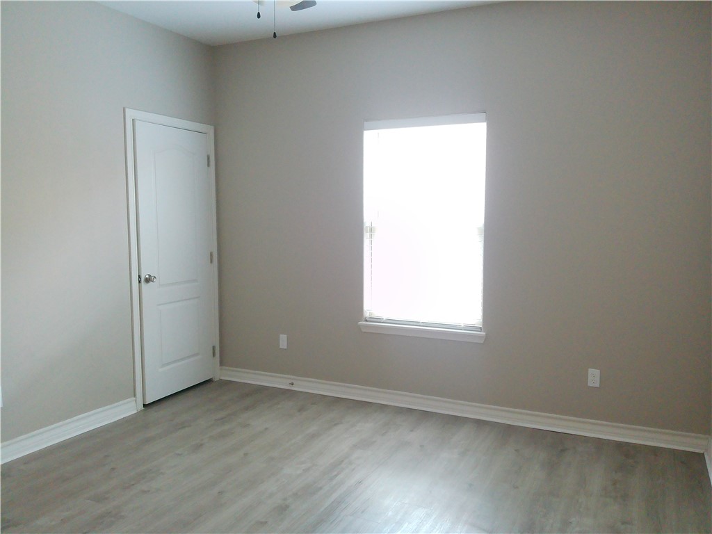 1117 Sambar Property Photo 15