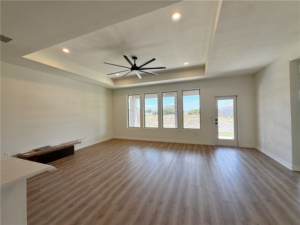 2610 Las Estrellas St Property Photo 14