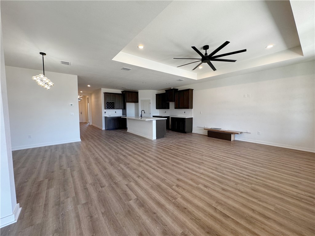 2610 Las Estrellas St Property Photo 15