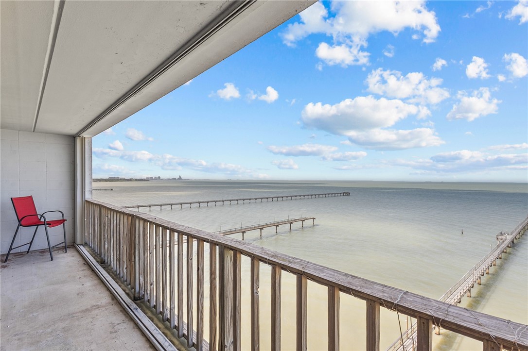 4334 Ocean Dr 704 Property Photo 23
