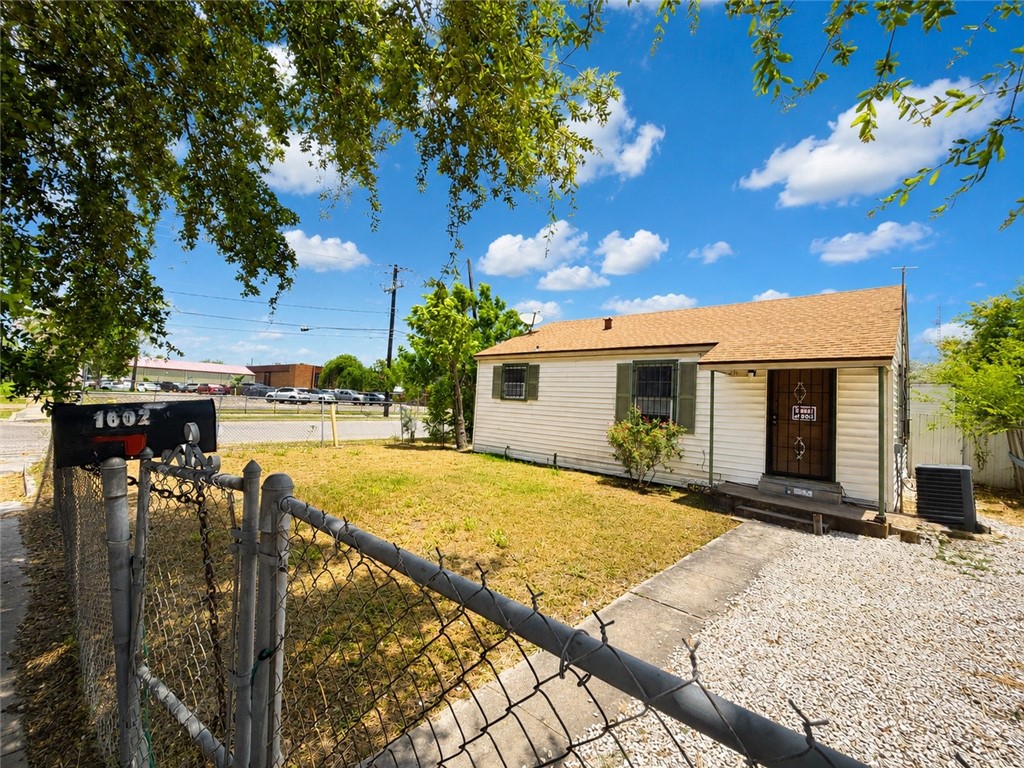 1602 14th St Property Photo 1