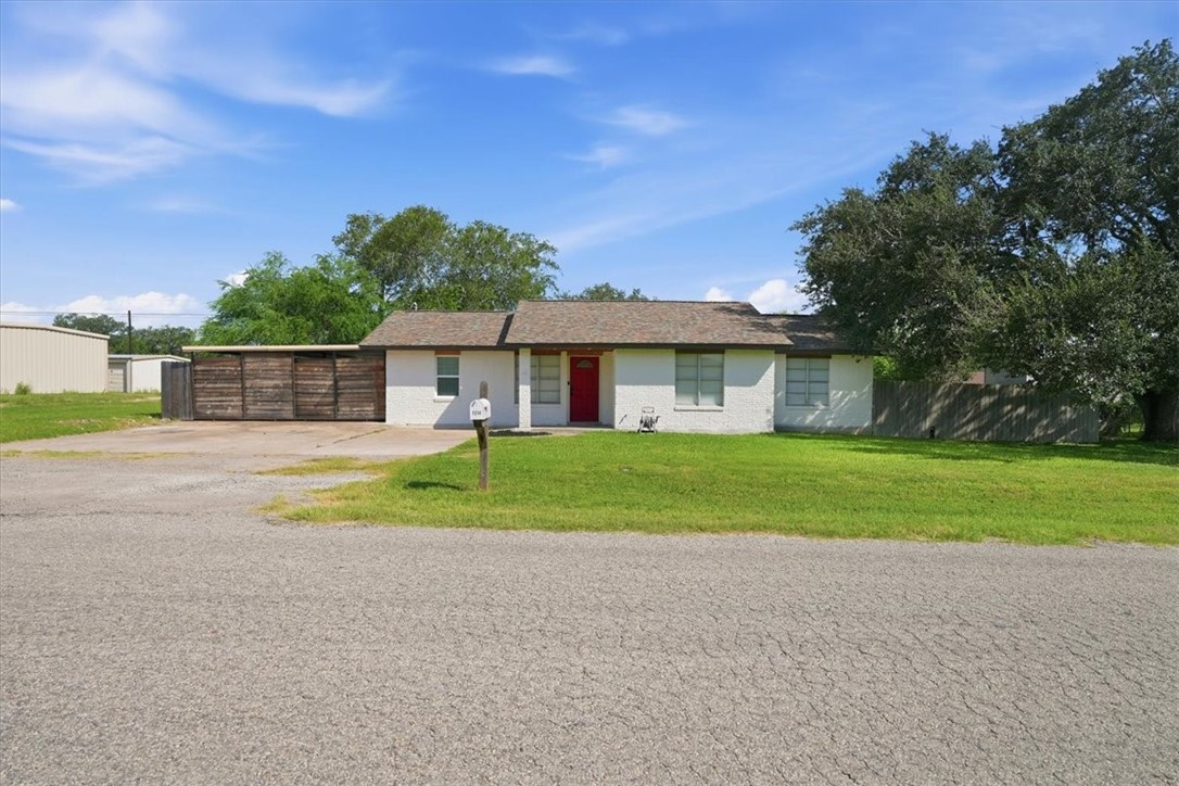 1314 Mark St Property Photo 24