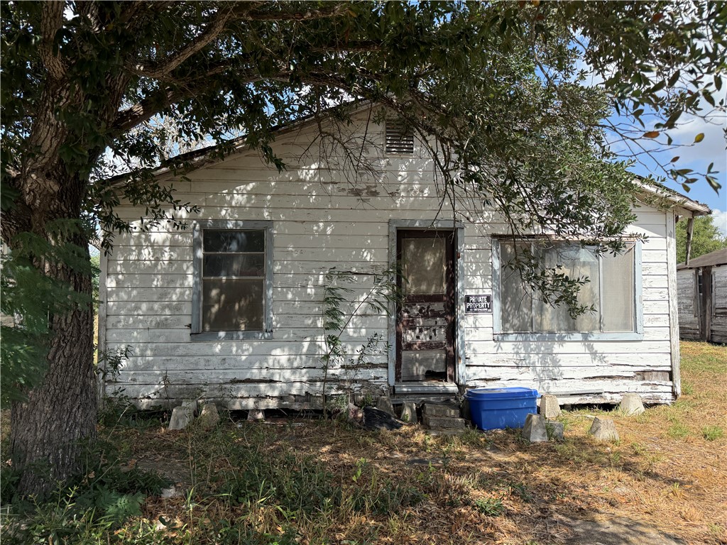 314 N Francis St Property Photo 1