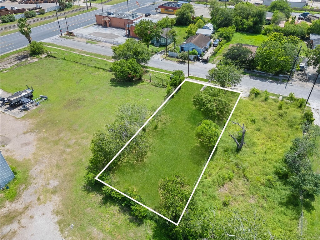 115 Pueblo St Property Photo 3