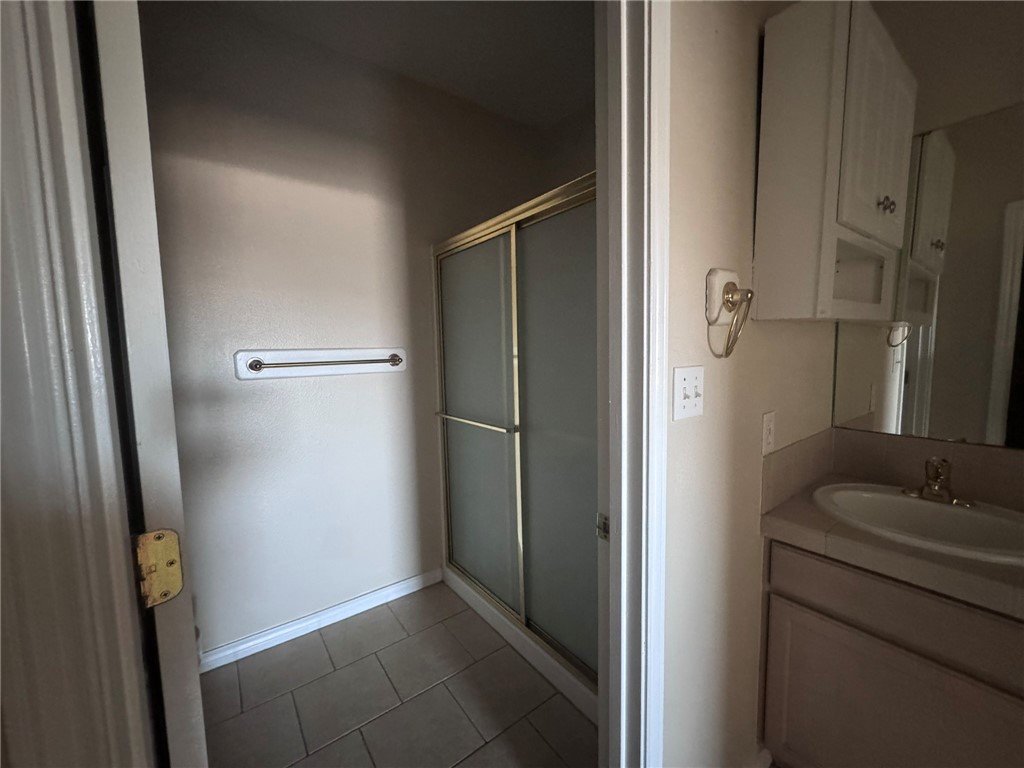 15649 Palmira Ave B Property Photo 25