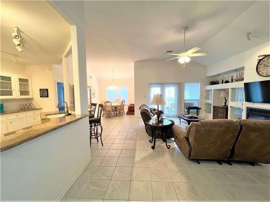 13557 Bullion Ct Property Photo 6