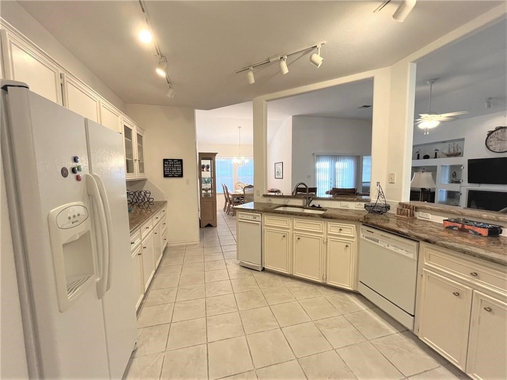 13557 Bullion Ct Property Photo 10