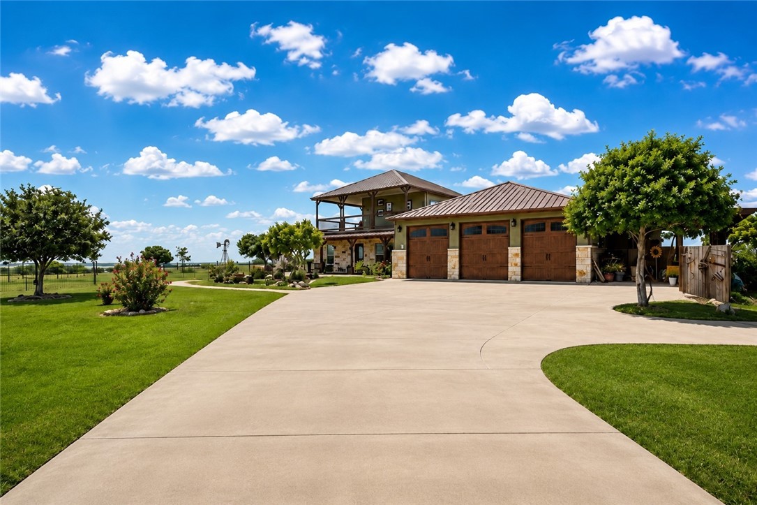 623 Nakishwana Property Photo 1