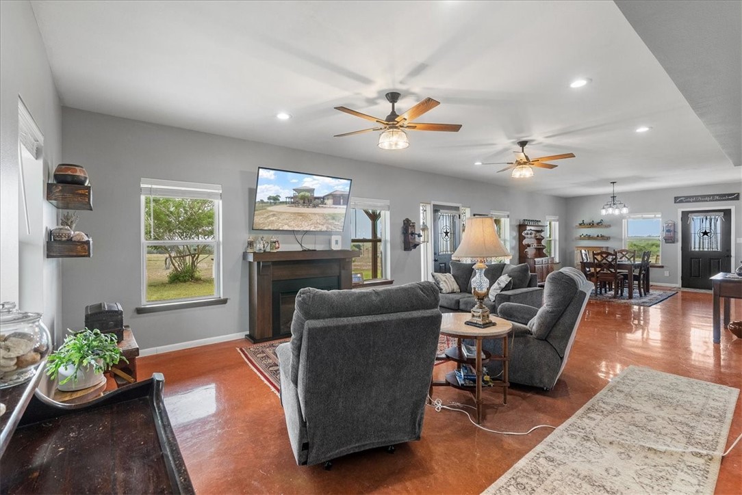 623 Nakishwana Property Photo 4