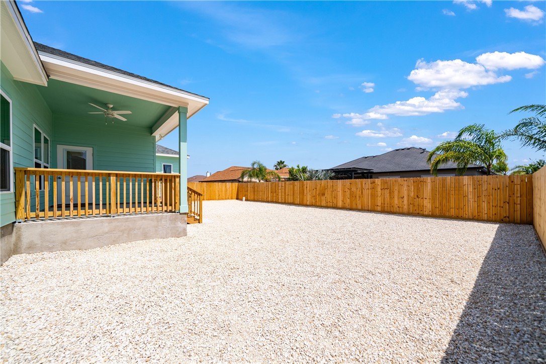 13906 Skysail St Property Photo 30