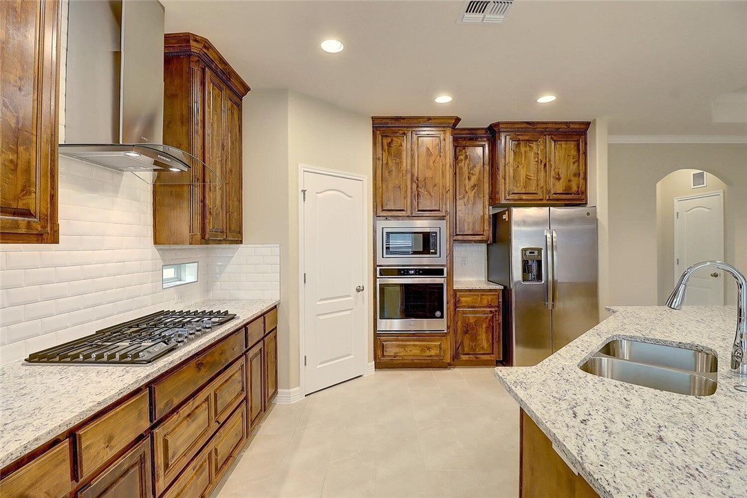 2202 Crystal Bay Dr Property Photo 12