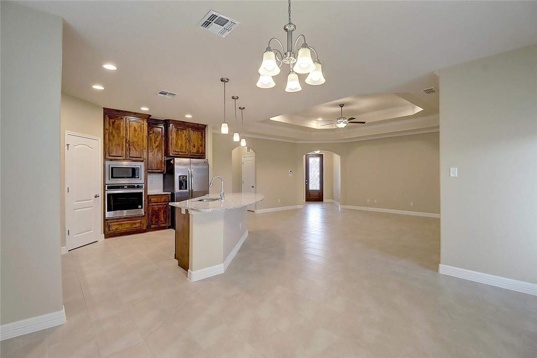 2202 Crystal Bay Dr Property Photo 17