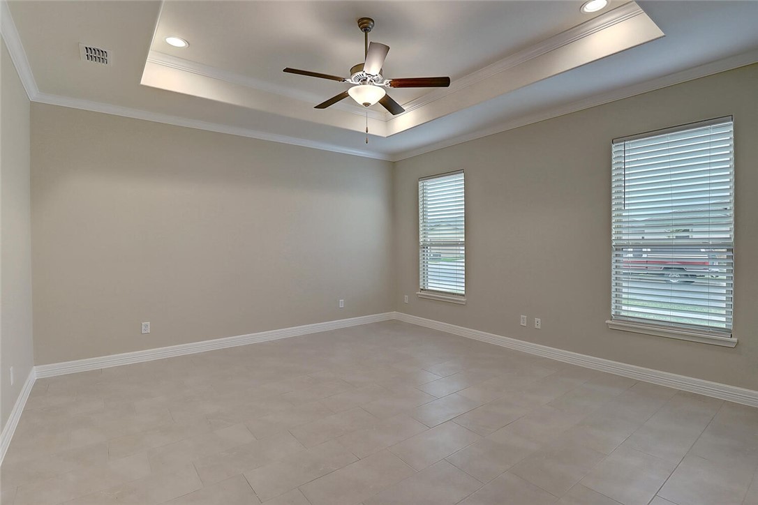 2202 Crystal Bay Dr Property Photo 19