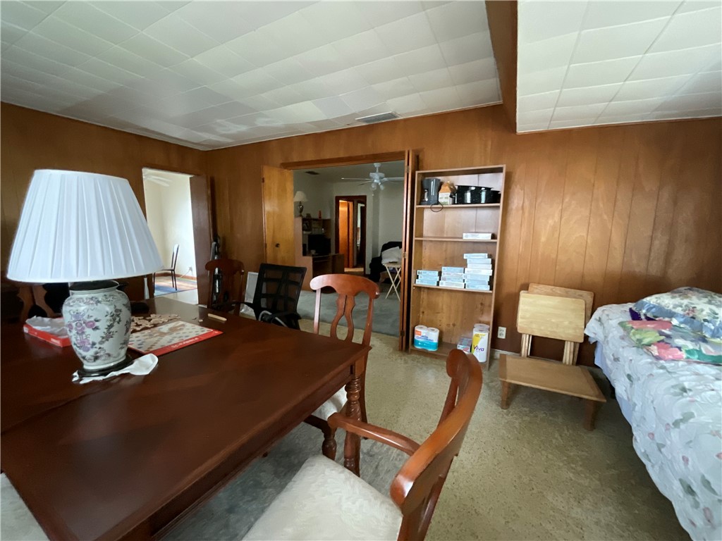 1202 Zarsky Dr Property Photo 8