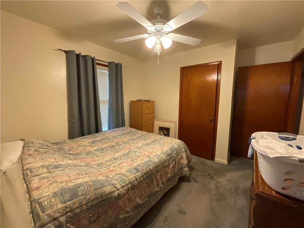 1202 Zarsky Dr Property Photo 9