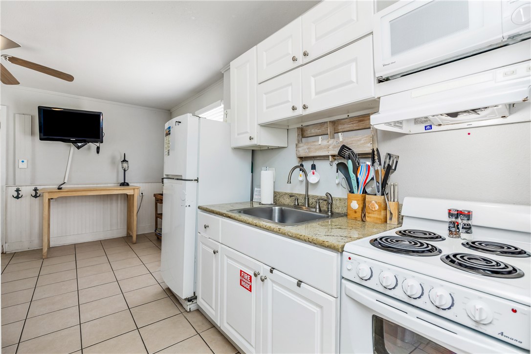 134 N Alister St 6 Property Photo 18