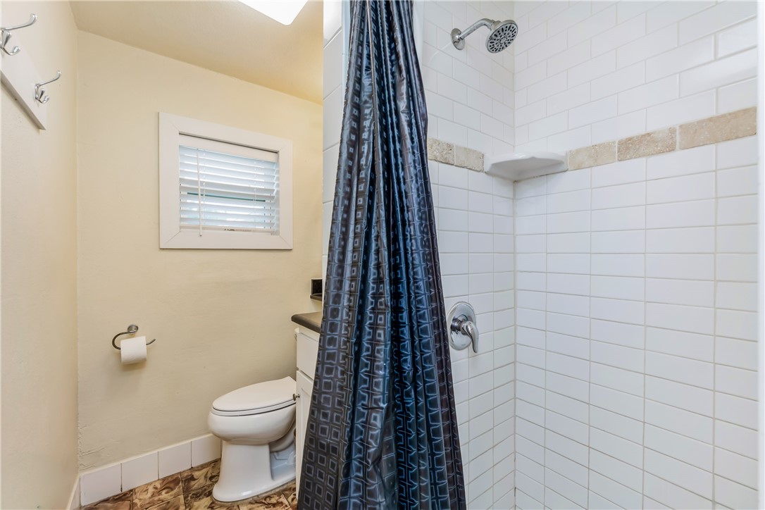 134 N Alister St 19 Property Photo 22