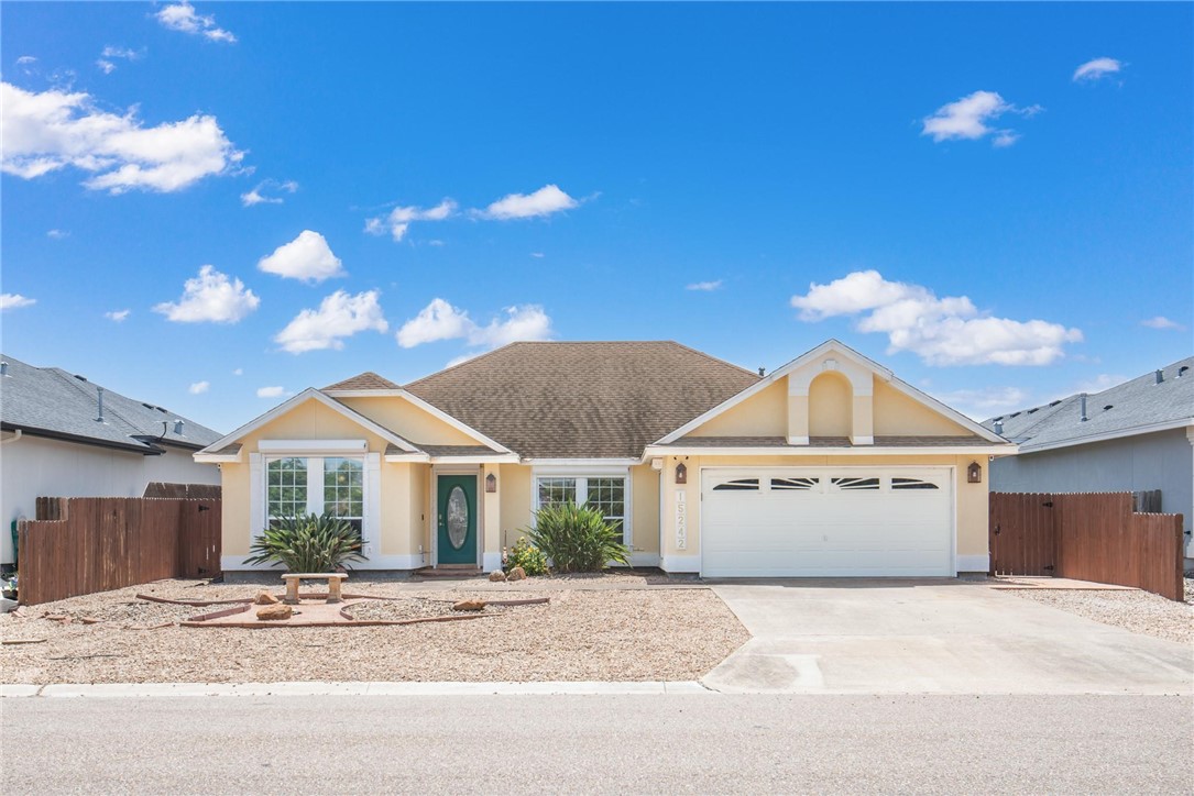 15242 CARAVEL Dr Property Photo 1