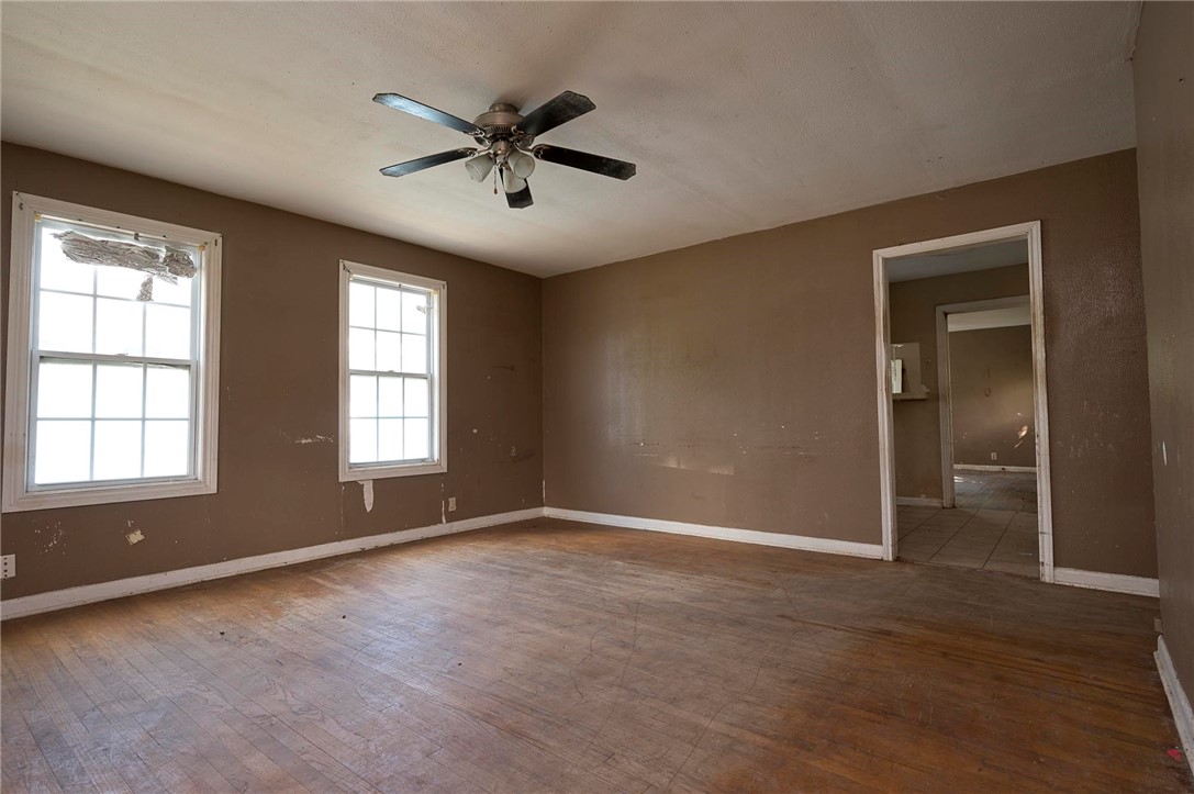 4937 Cosner Dr Property Photo 4
