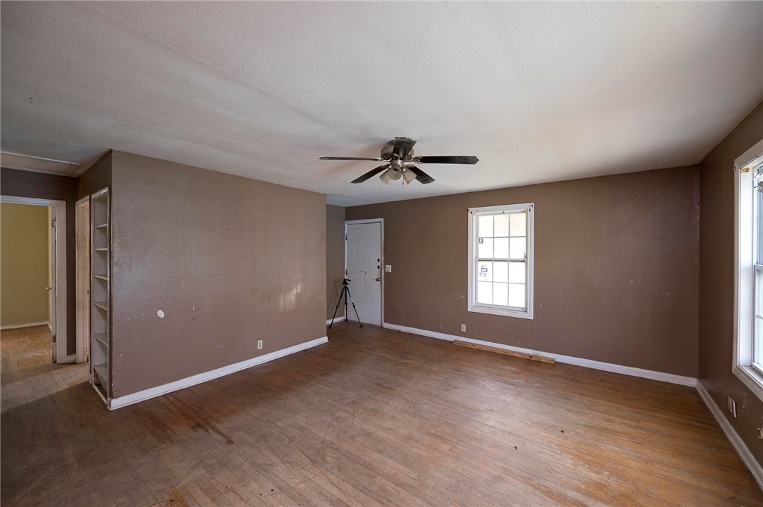 4937 Cosner Dr Property Photo 5