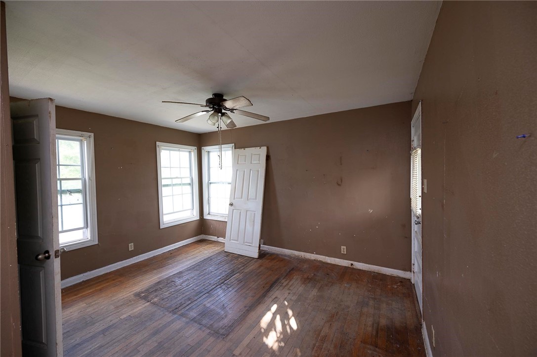 4937 Cosner Dr Property Photo 12