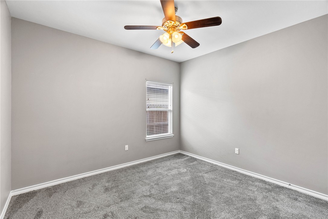 2217 Torrente Dr Property Photo 21