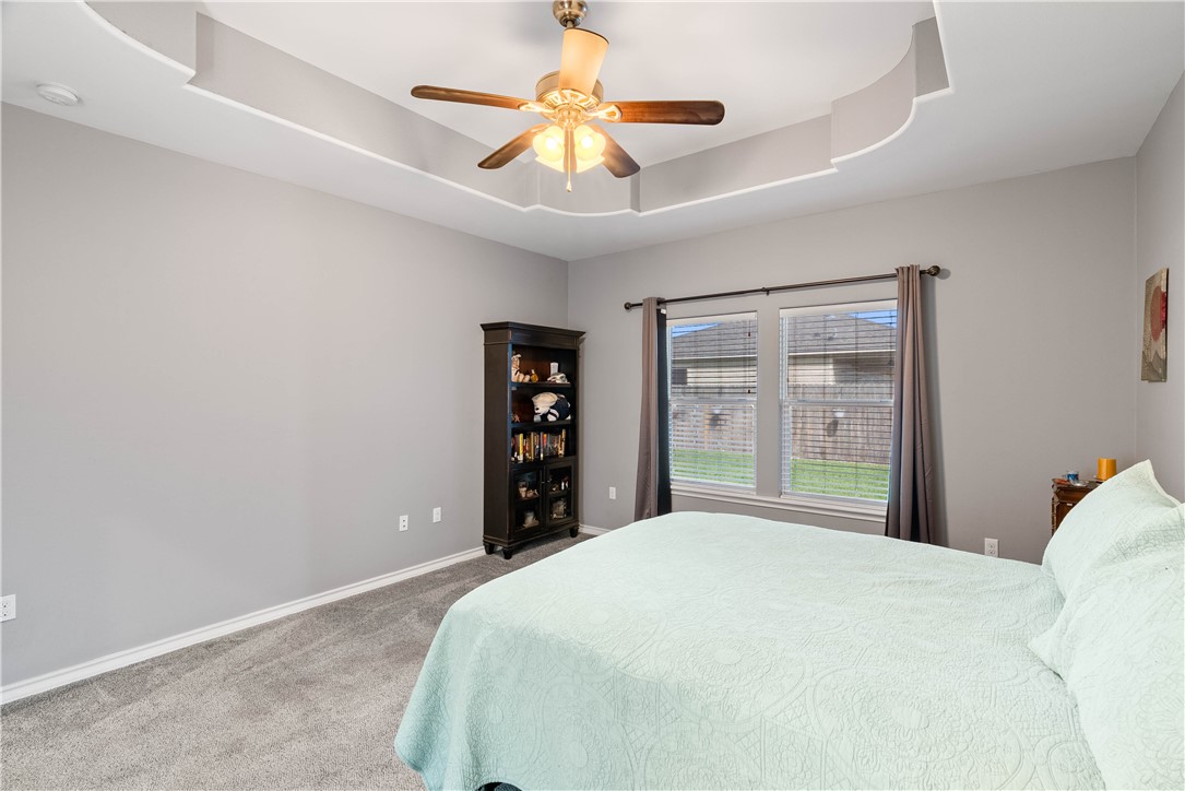 2217 Torrente Dr Property Photo 24