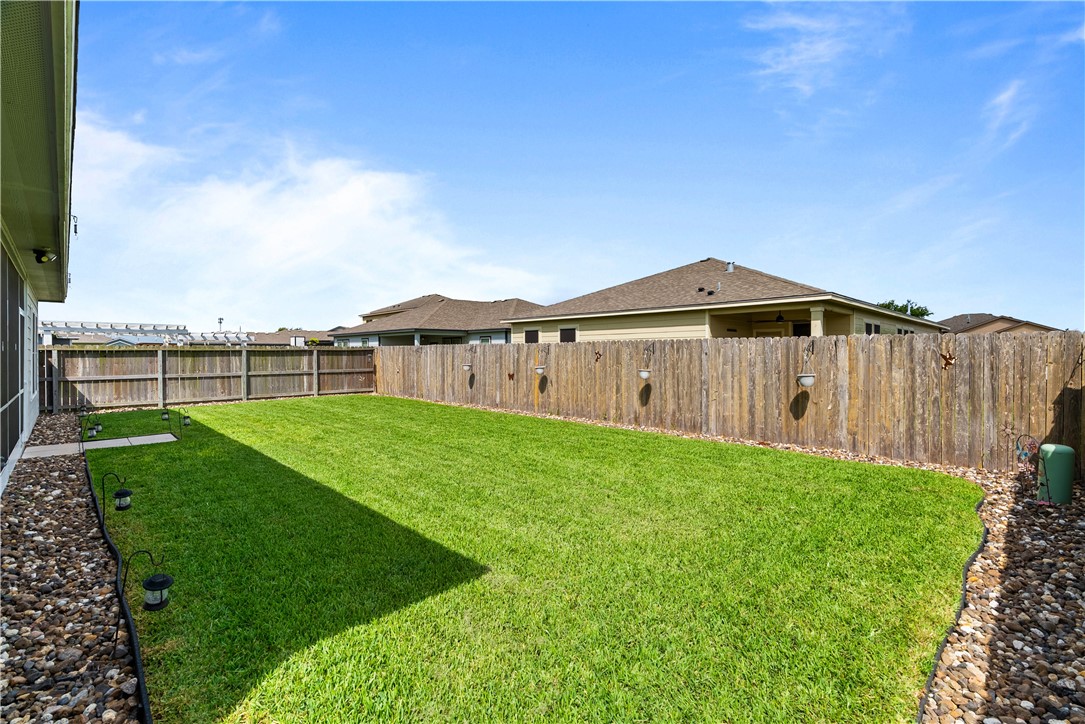 2217 Torrente Dr Property Photo 33