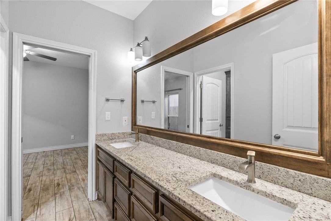 7813 Iron Man Dr Property Photo 18