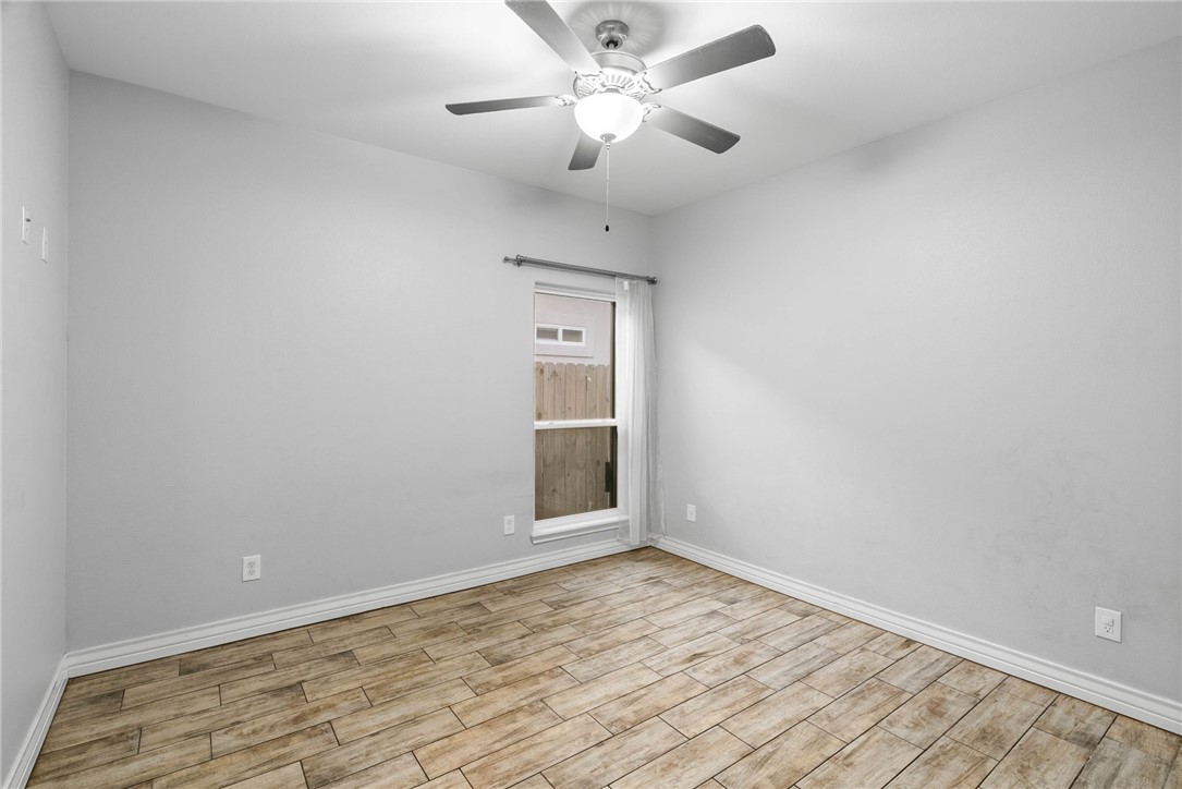 7813 Iron Man Dr Property Photo 21