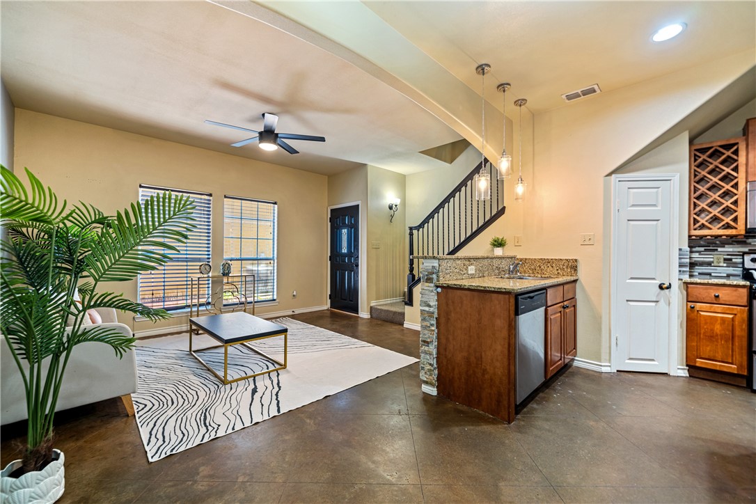 15422 Seamount Cay Ct 104 Property Photo 9