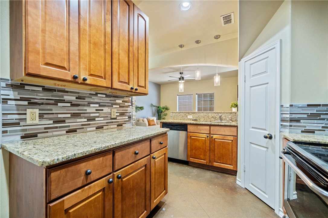 15422 Seamount Cay Ct 104 Property Photo 13