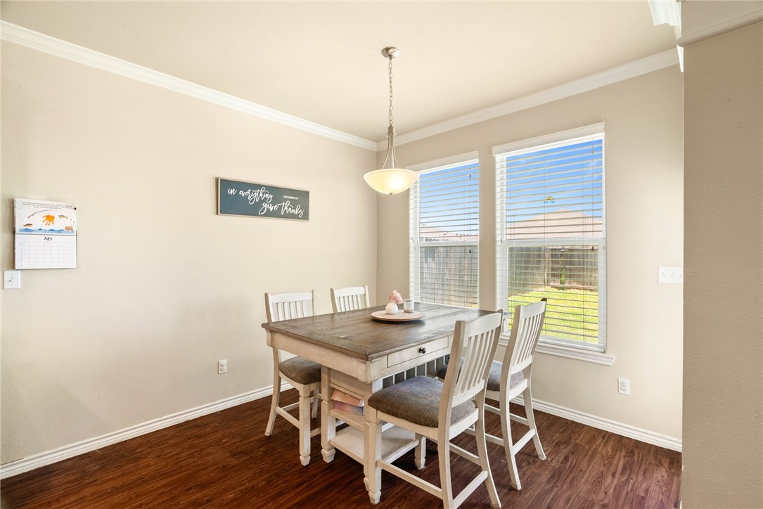 2238 Tallow Drive Property Photo 8