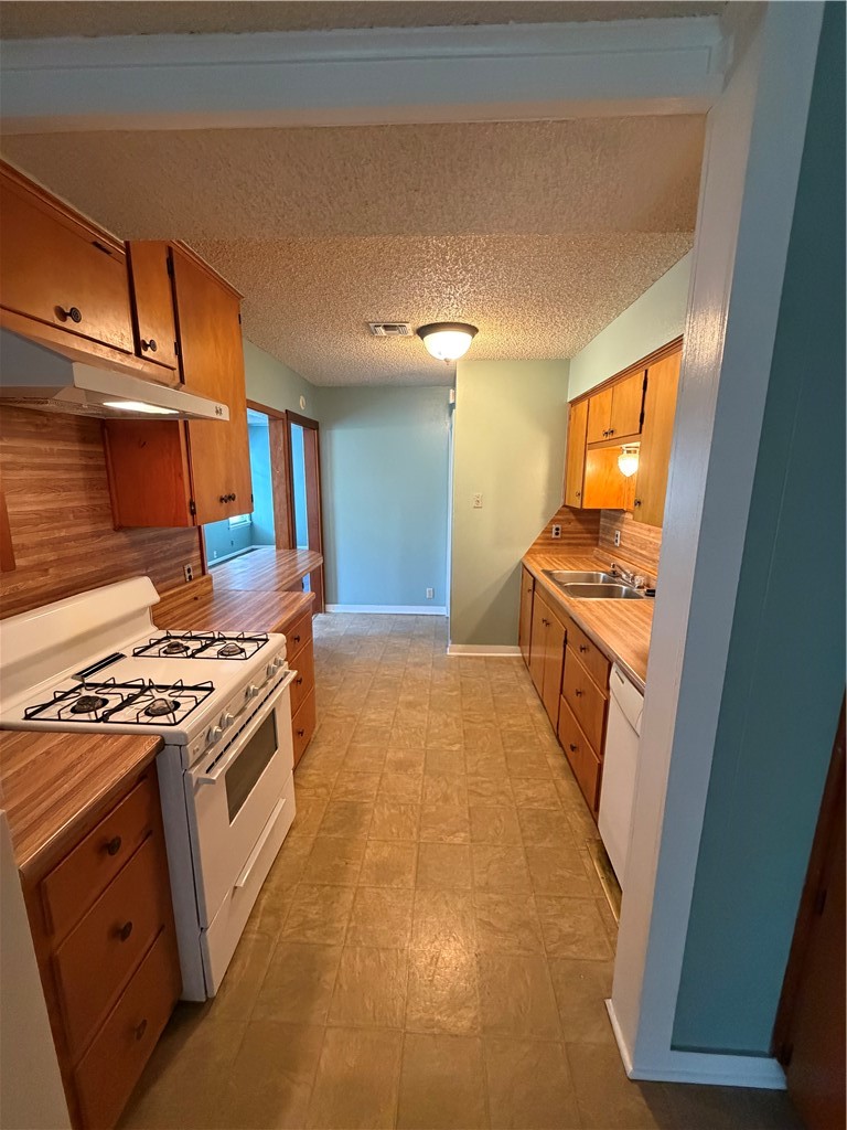 955 N Lantana Dr Property Photo 9